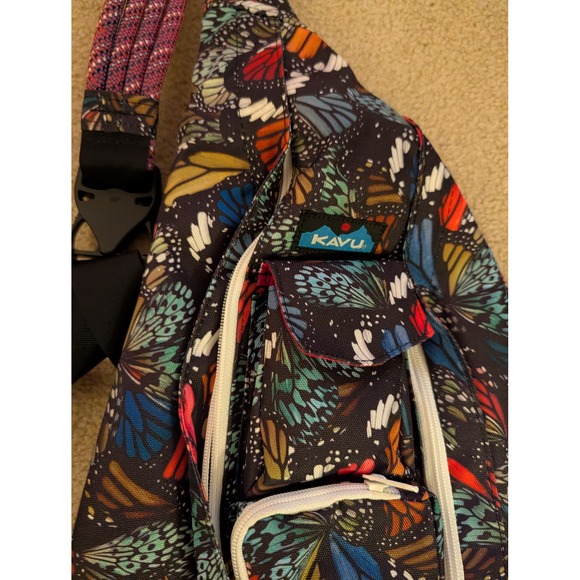 KAVU Rope Sling Bag Flutterfly Butterfly Print Adjustable Rope Strap Backpack main image 7